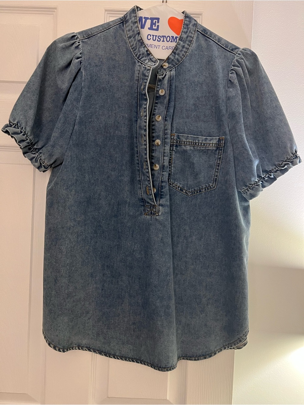 Women’s Denim Button-Front Dress with Puff Sleeves - Large